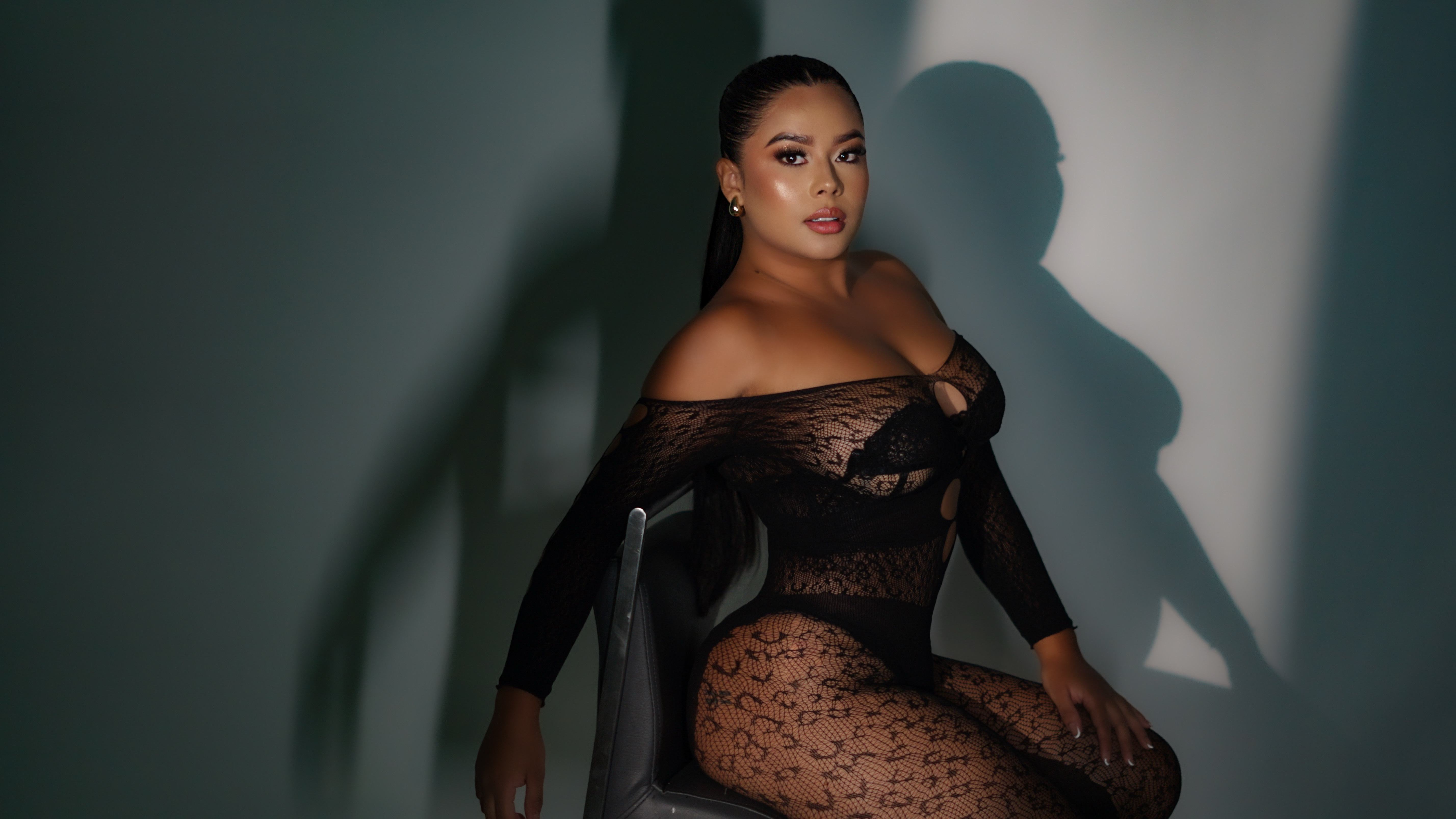 manuela_thomson from Jerkmate