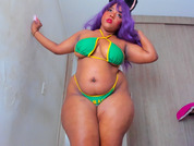 chloelarah pic