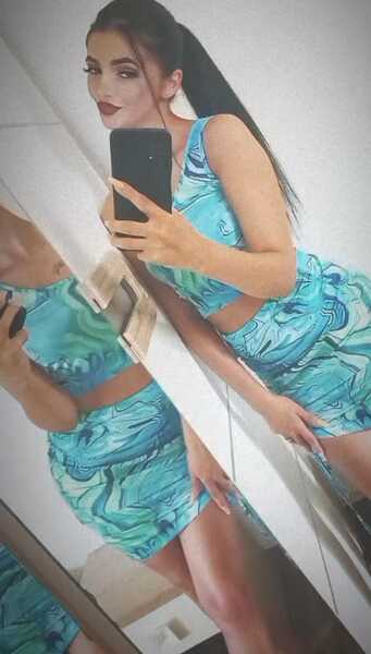 meera18 from Jerkmate