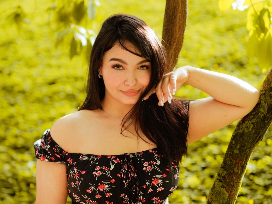 bellasophiee from Jerkmate