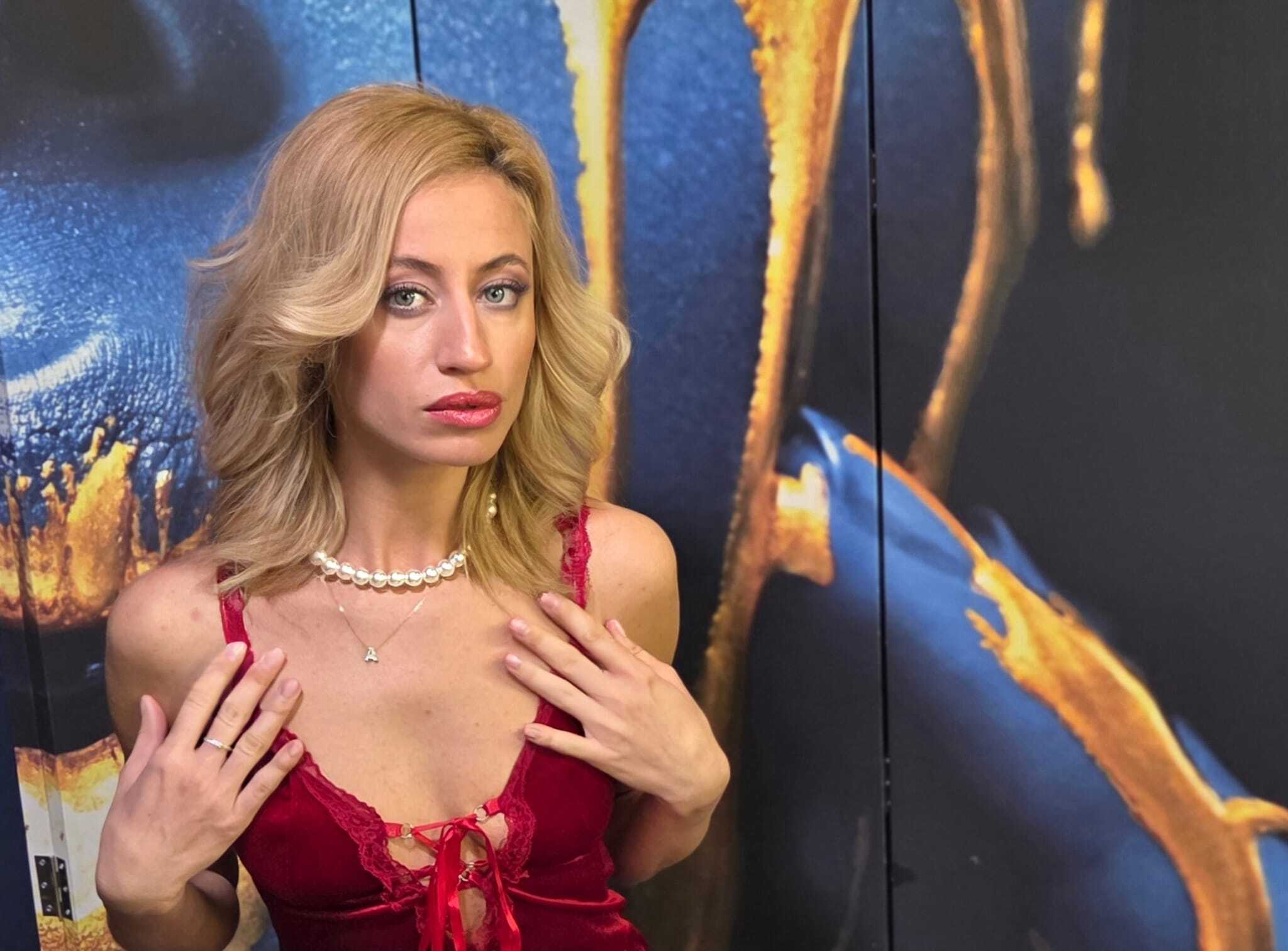 DeliaMarlow picture 6