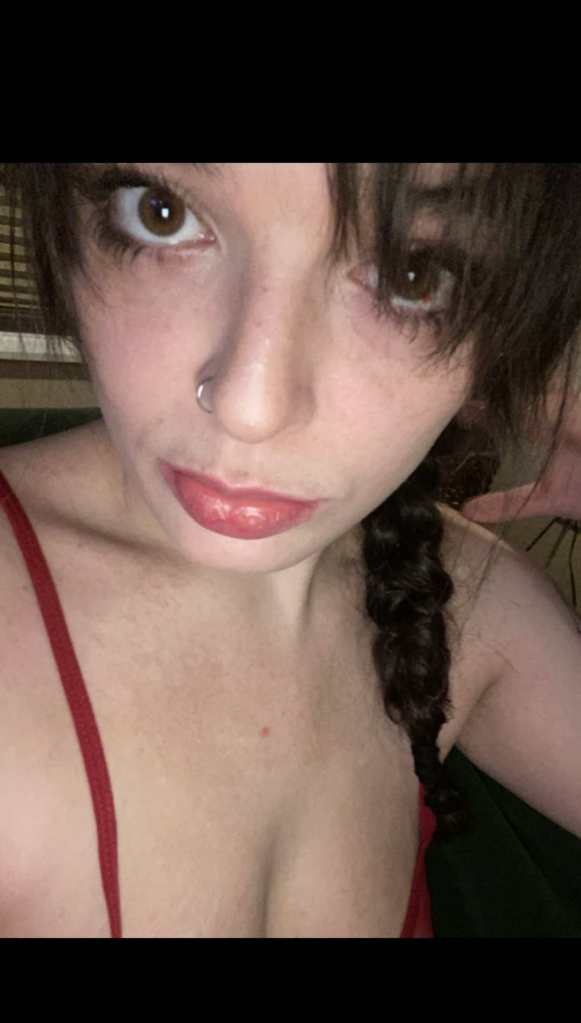 NikkiBoo25