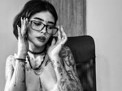 bitchval pic
