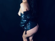 kristalhorny19 pic