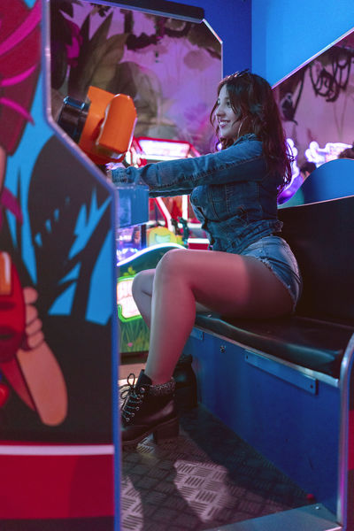 lucywalcot from Jerkmate