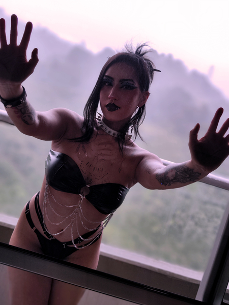 nyxblackmoon from Jerkmate