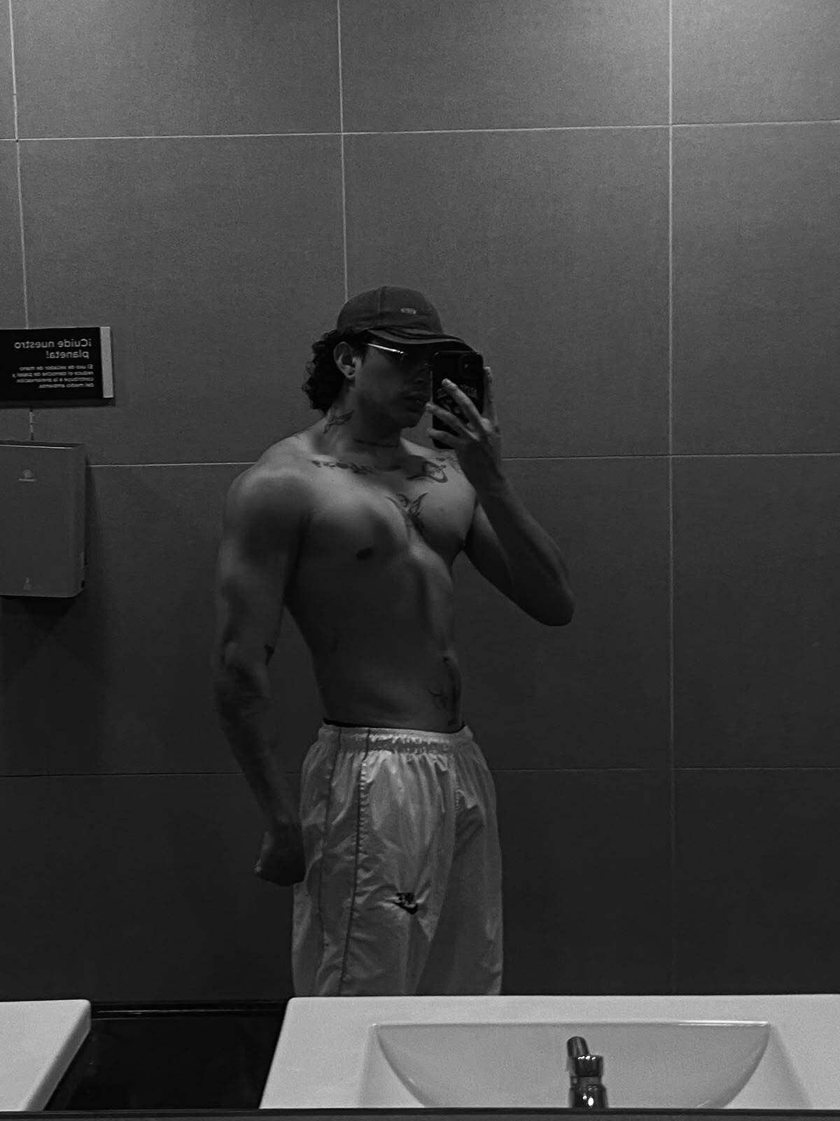 JayThaylor photo 6
