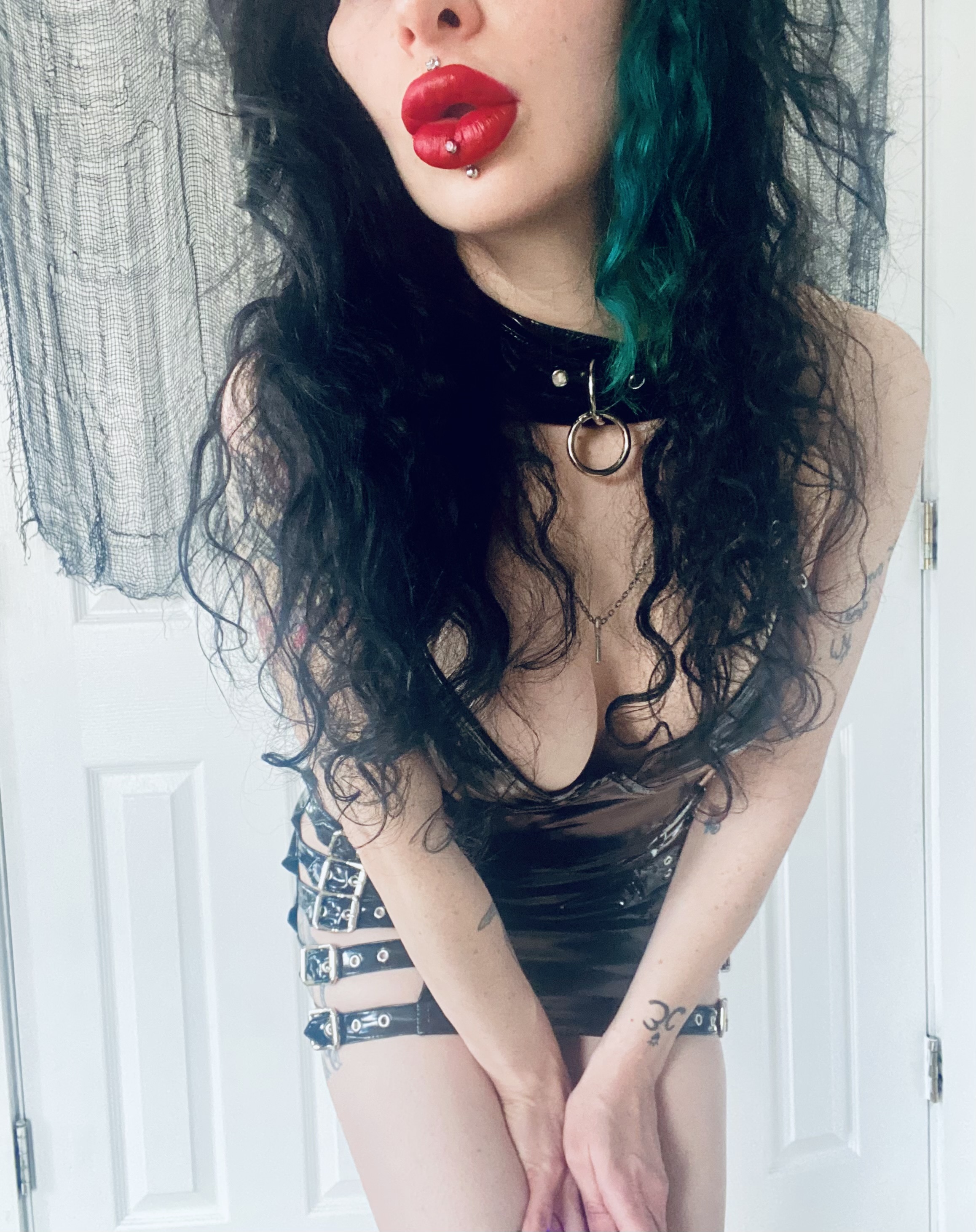 mistress_elurasavage from Jerkmate