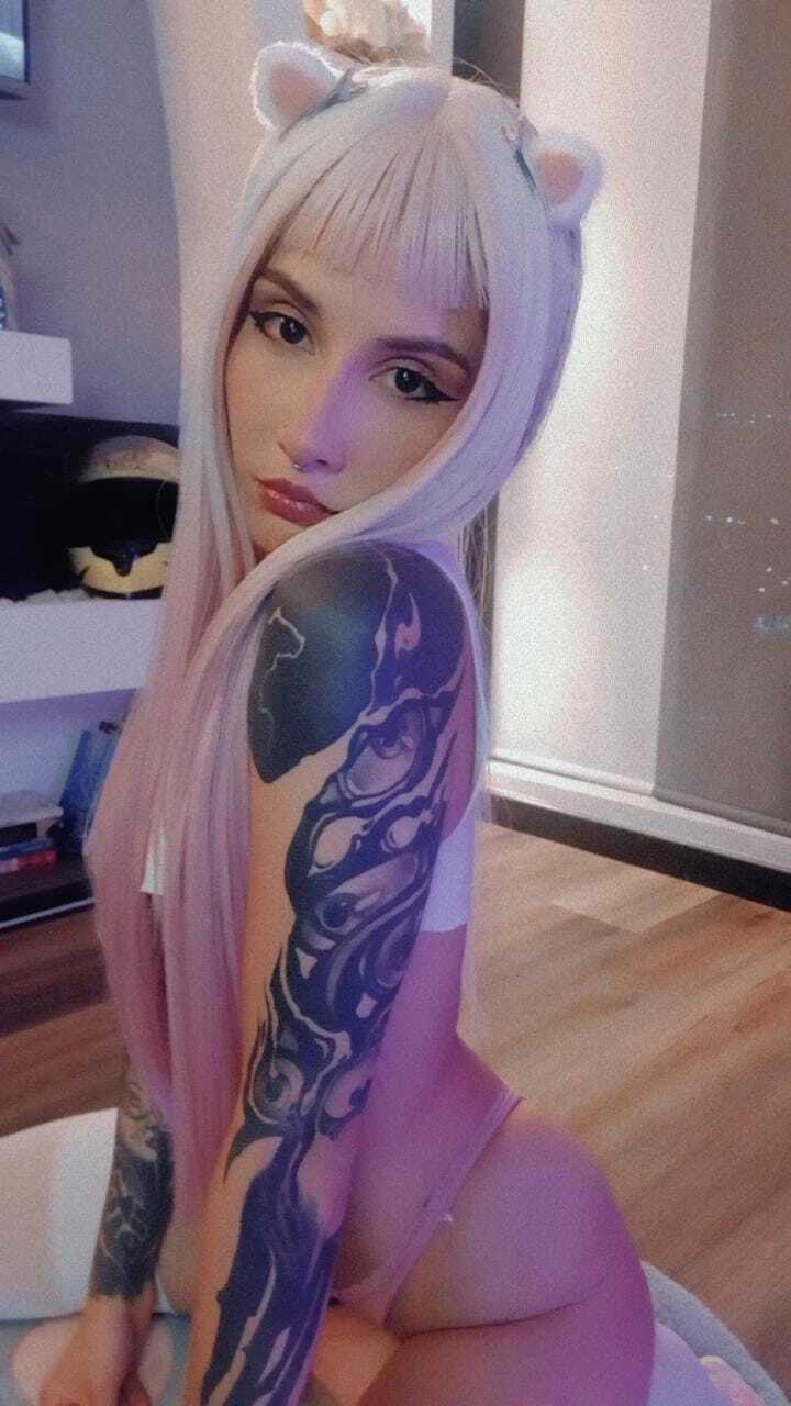 catblack18 from Jerkmate