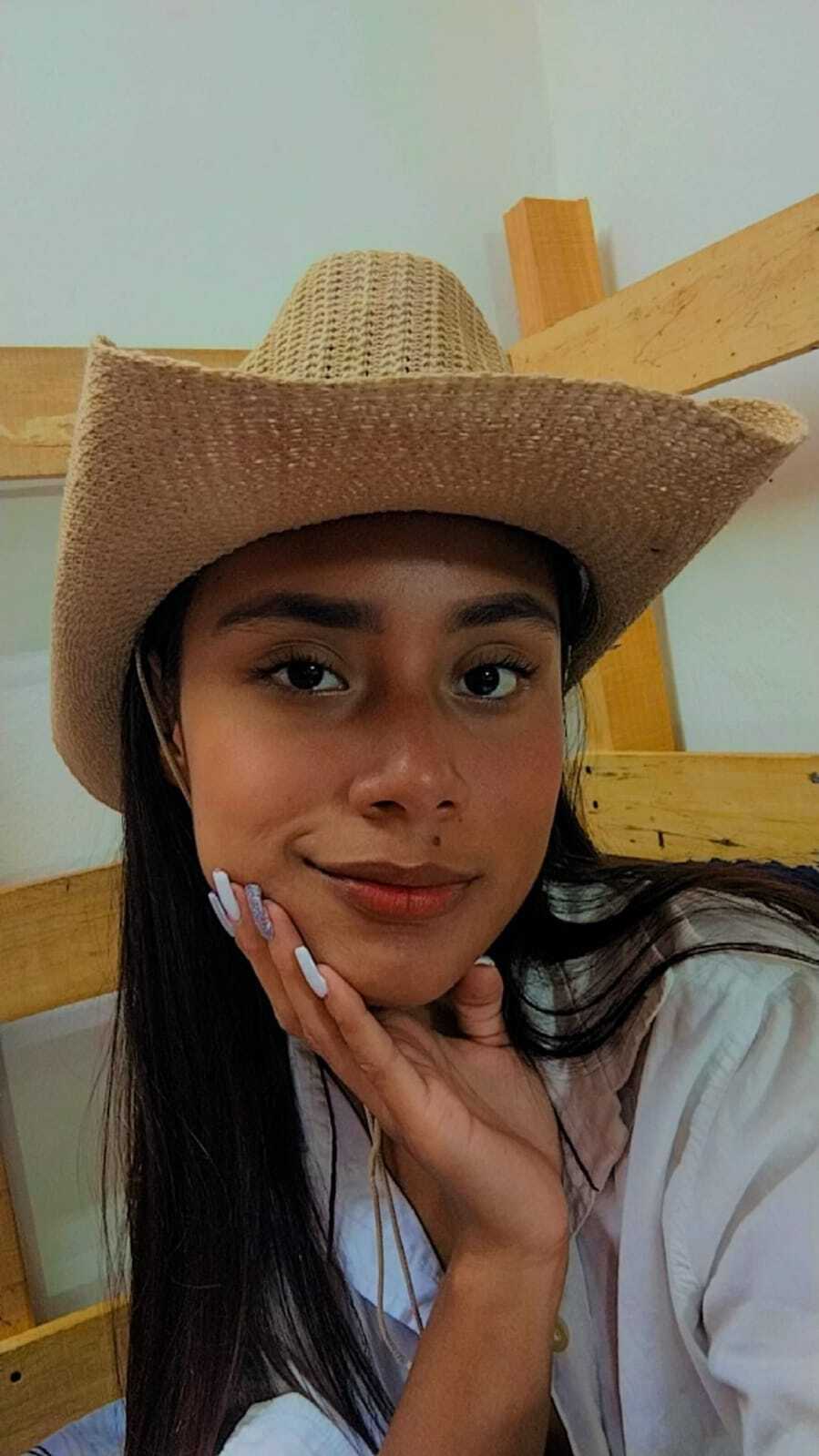 sheylasweet18 from Jerkmate