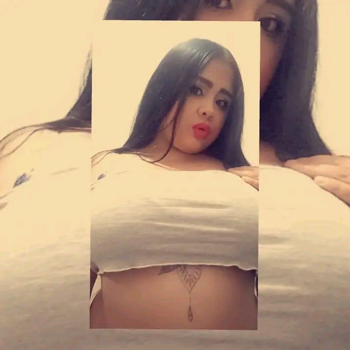 nahomyboobs