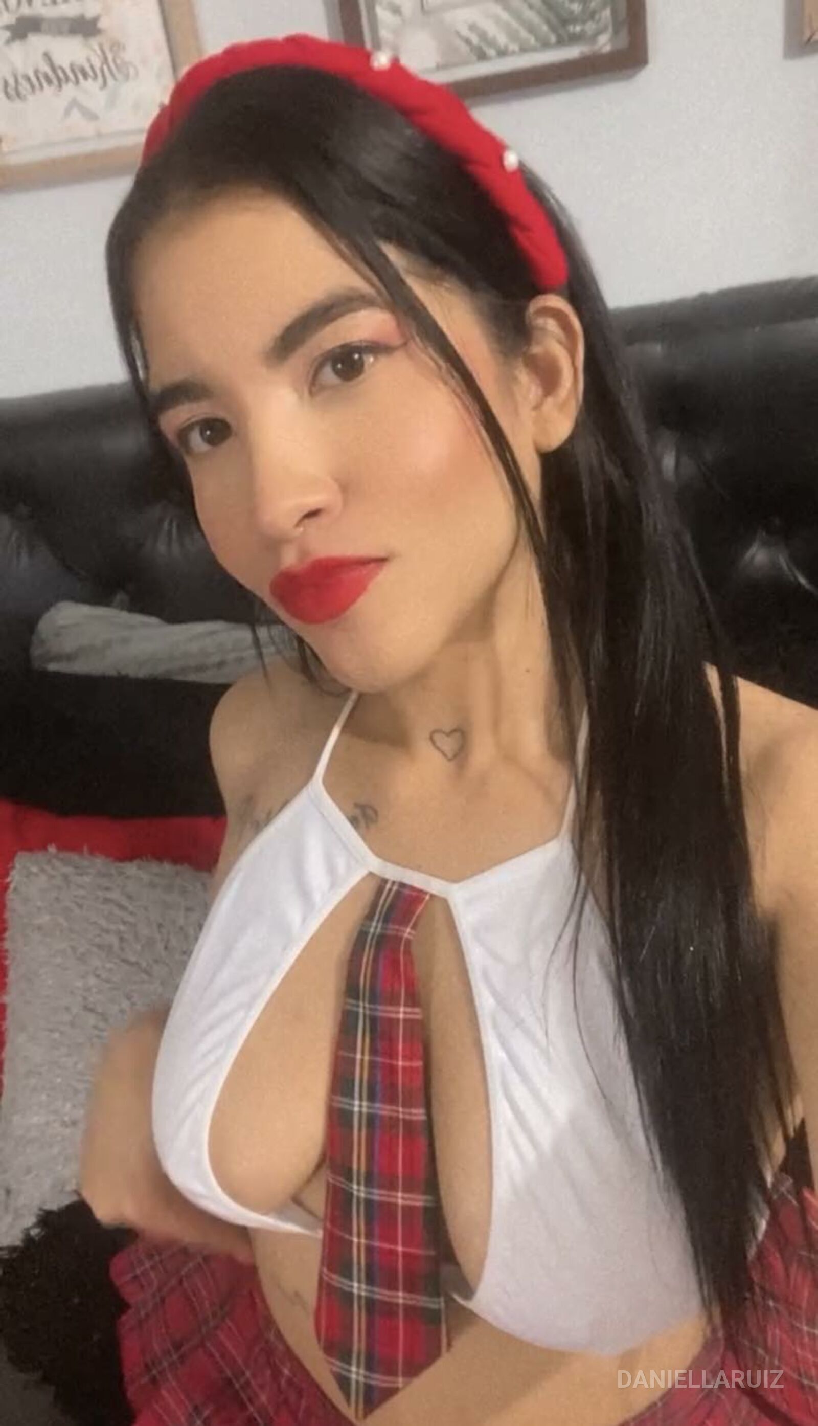 daniellapic from Jerkmate