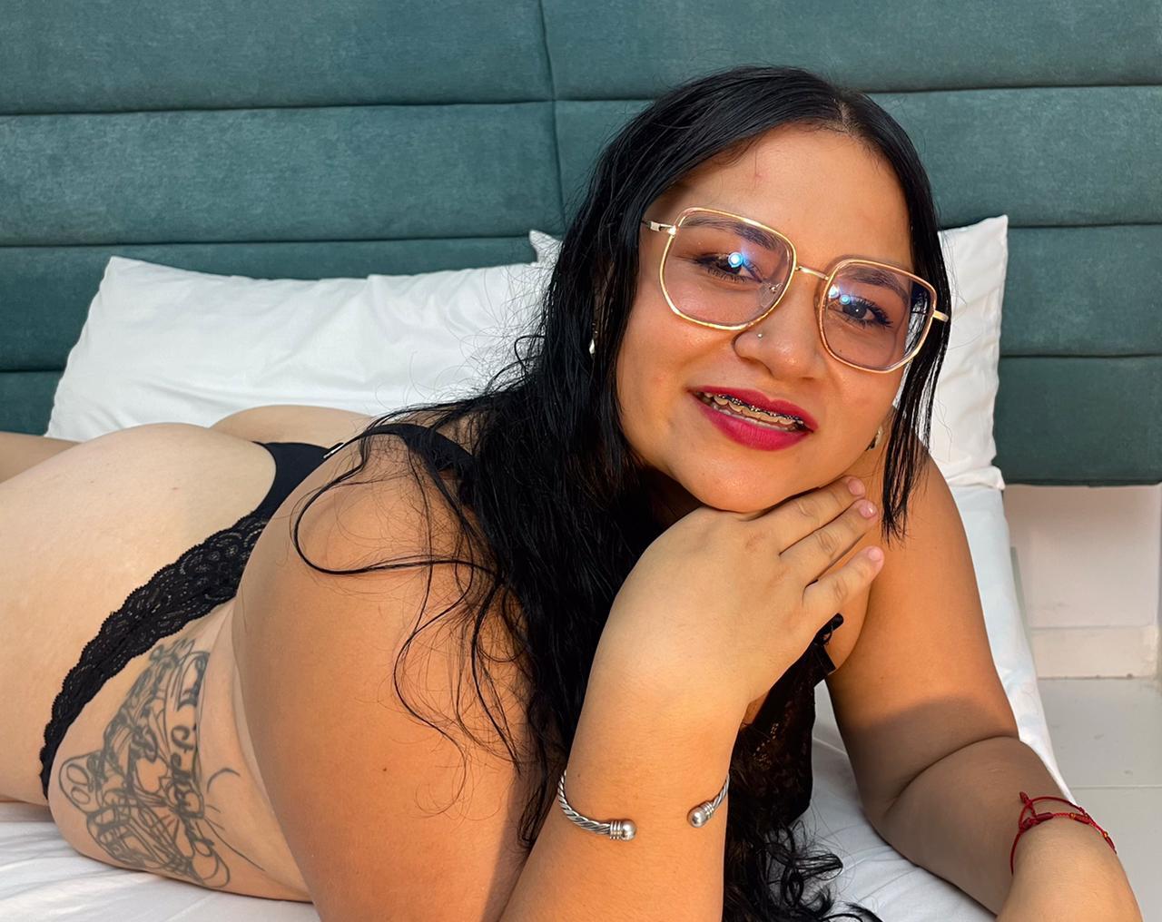 eva_jhons from Jerkmate