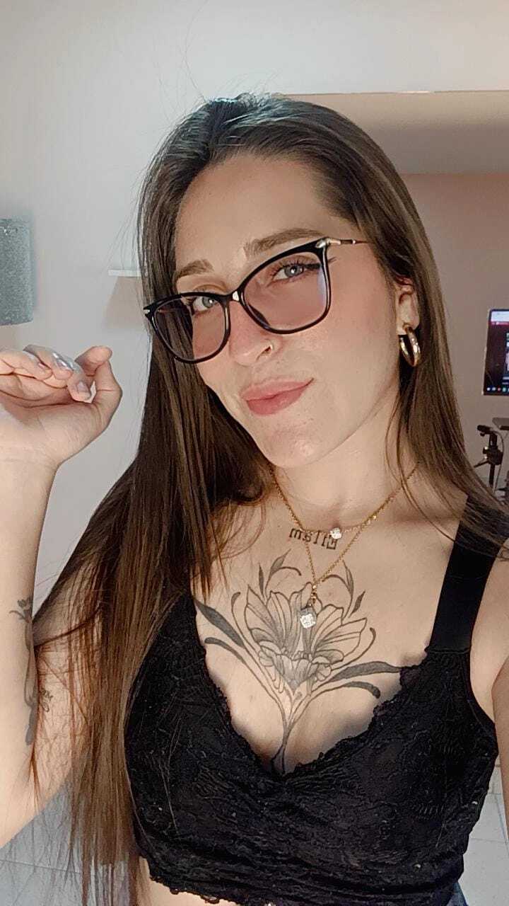 velvetgreen from Jerkmate