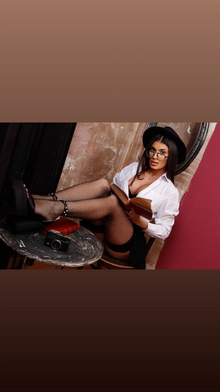 DariaAmaris photo 3