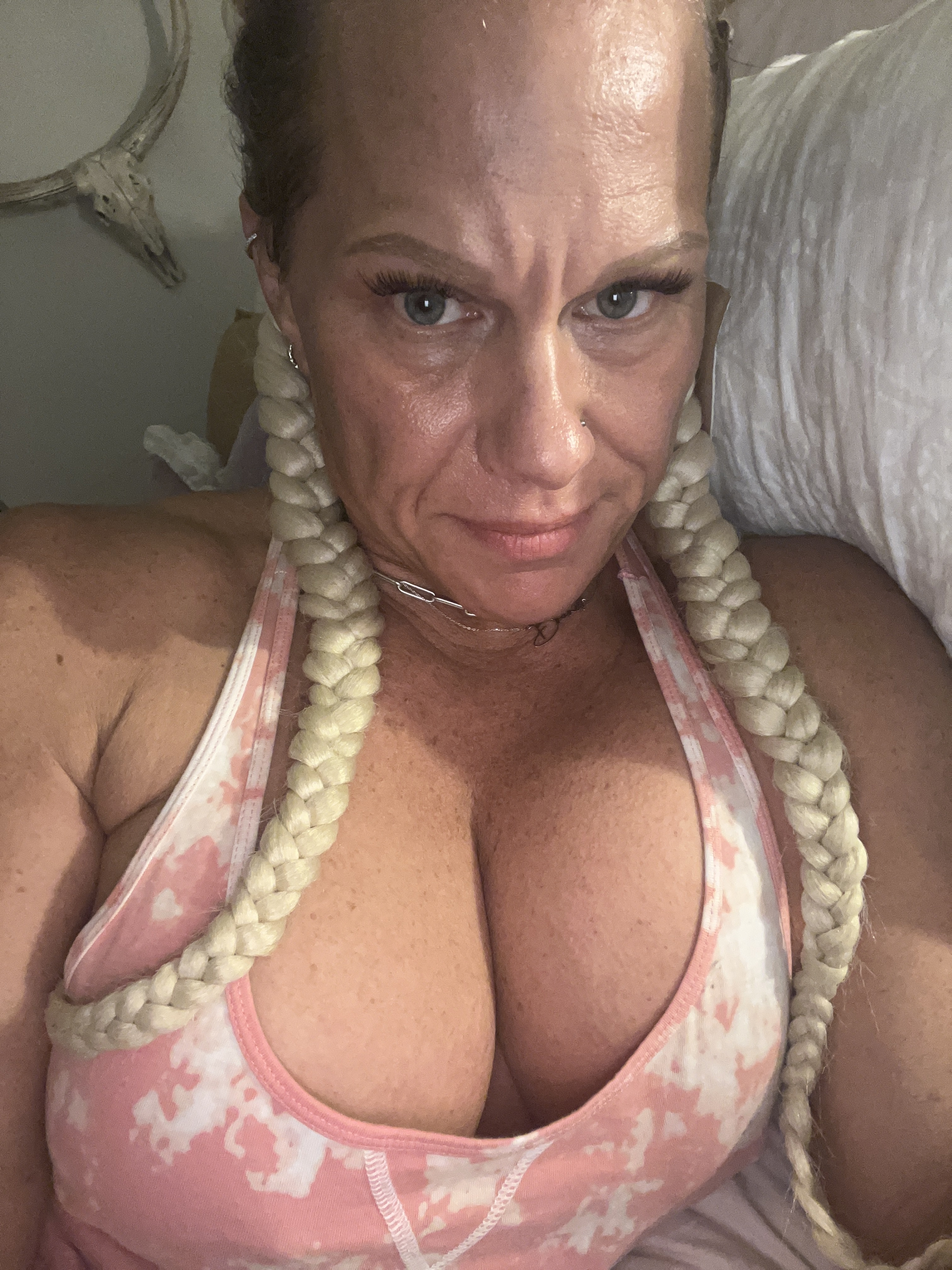 prettybuffkitty from Jerkmate