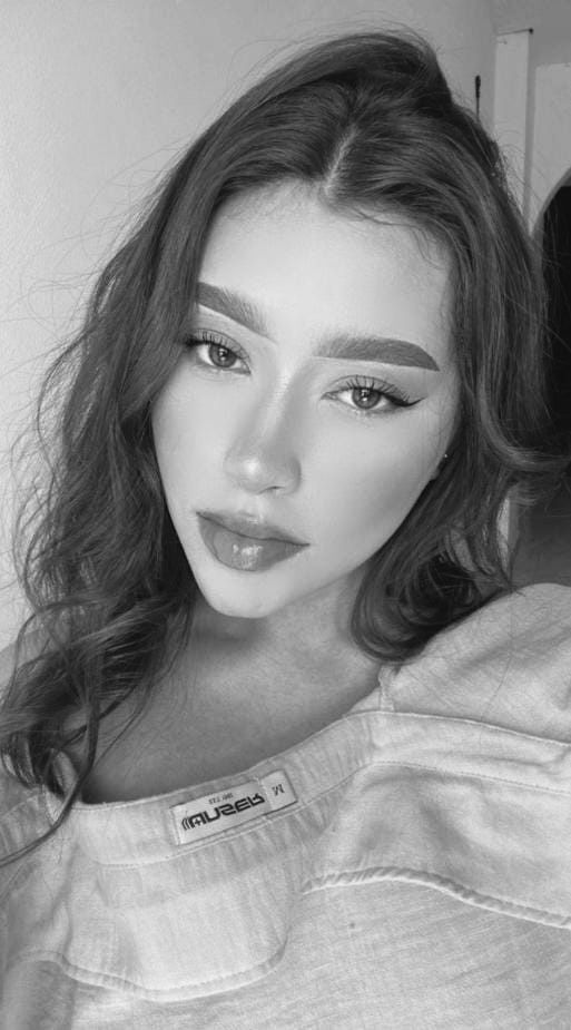 emmawalton picture 7