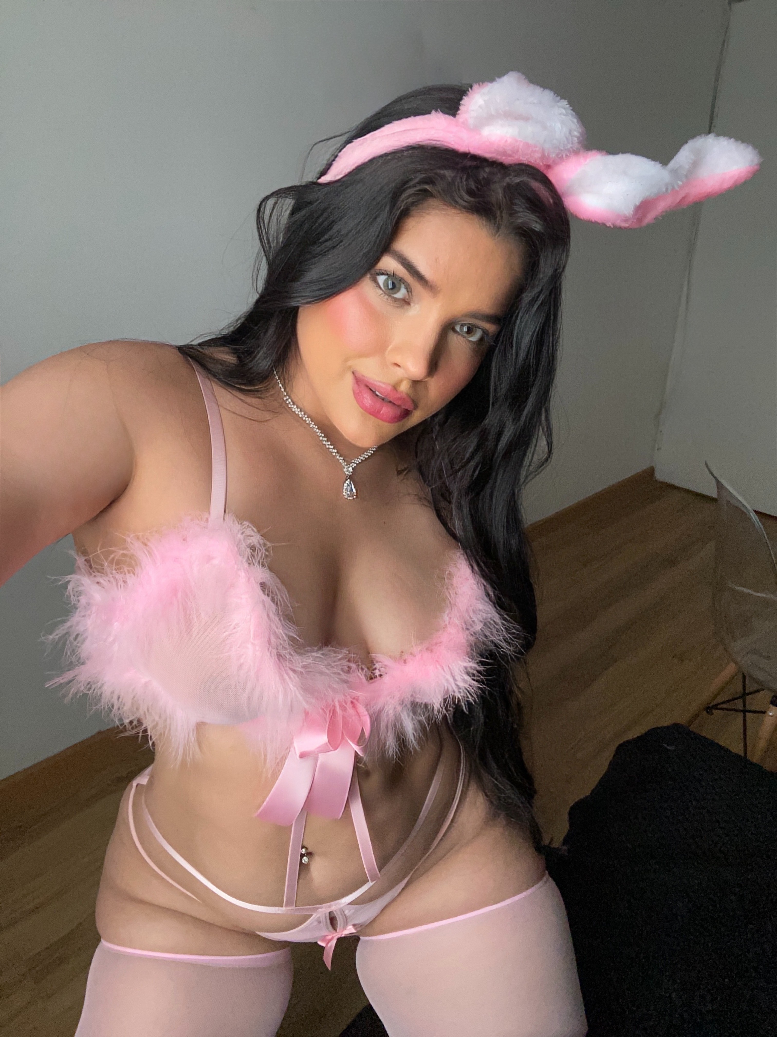 maxinekinky from Jerkmate
