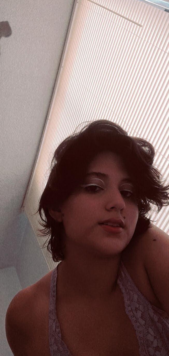 HaileyBunny_18 picture 3