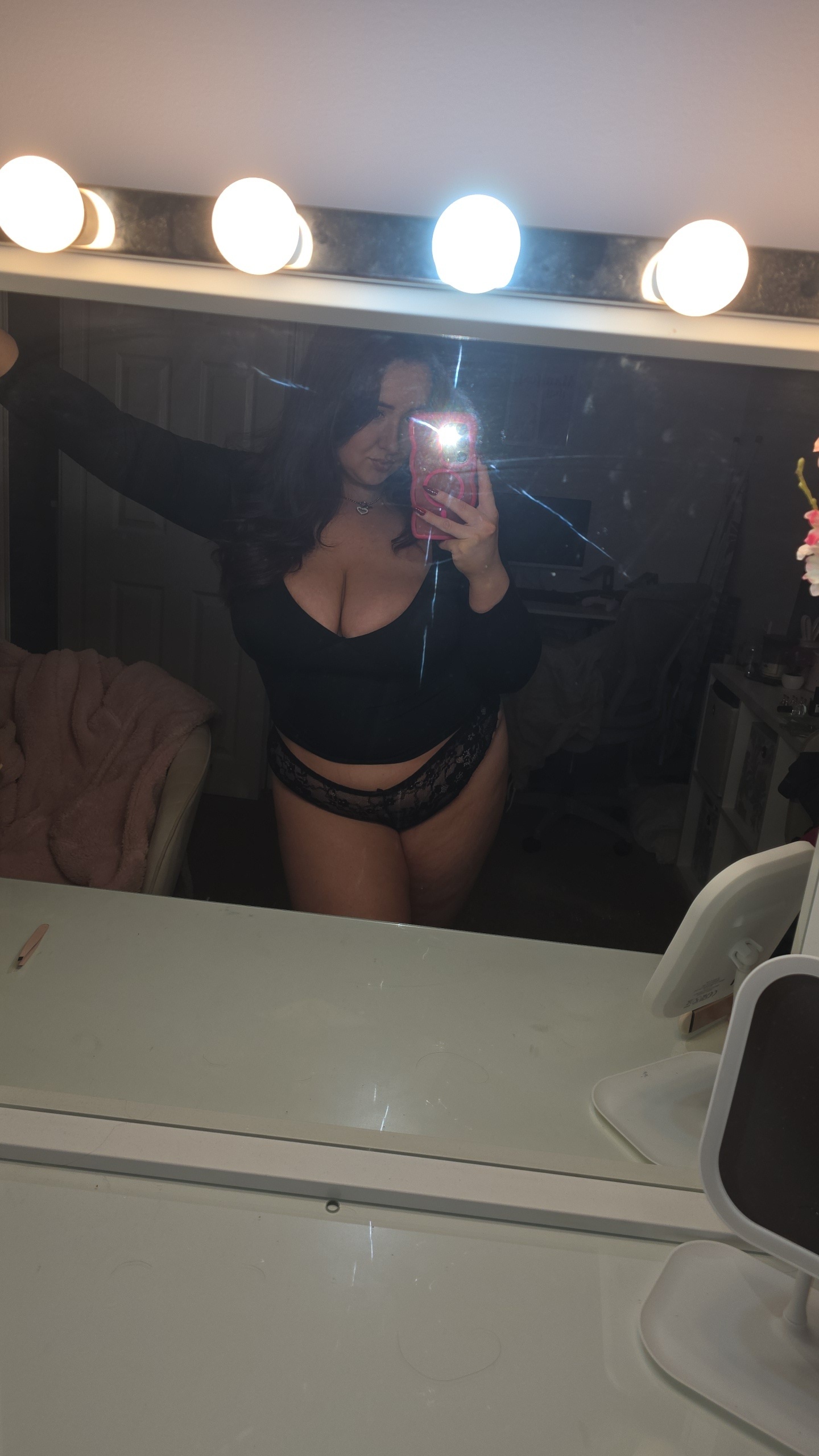 Curvy_Crystal
