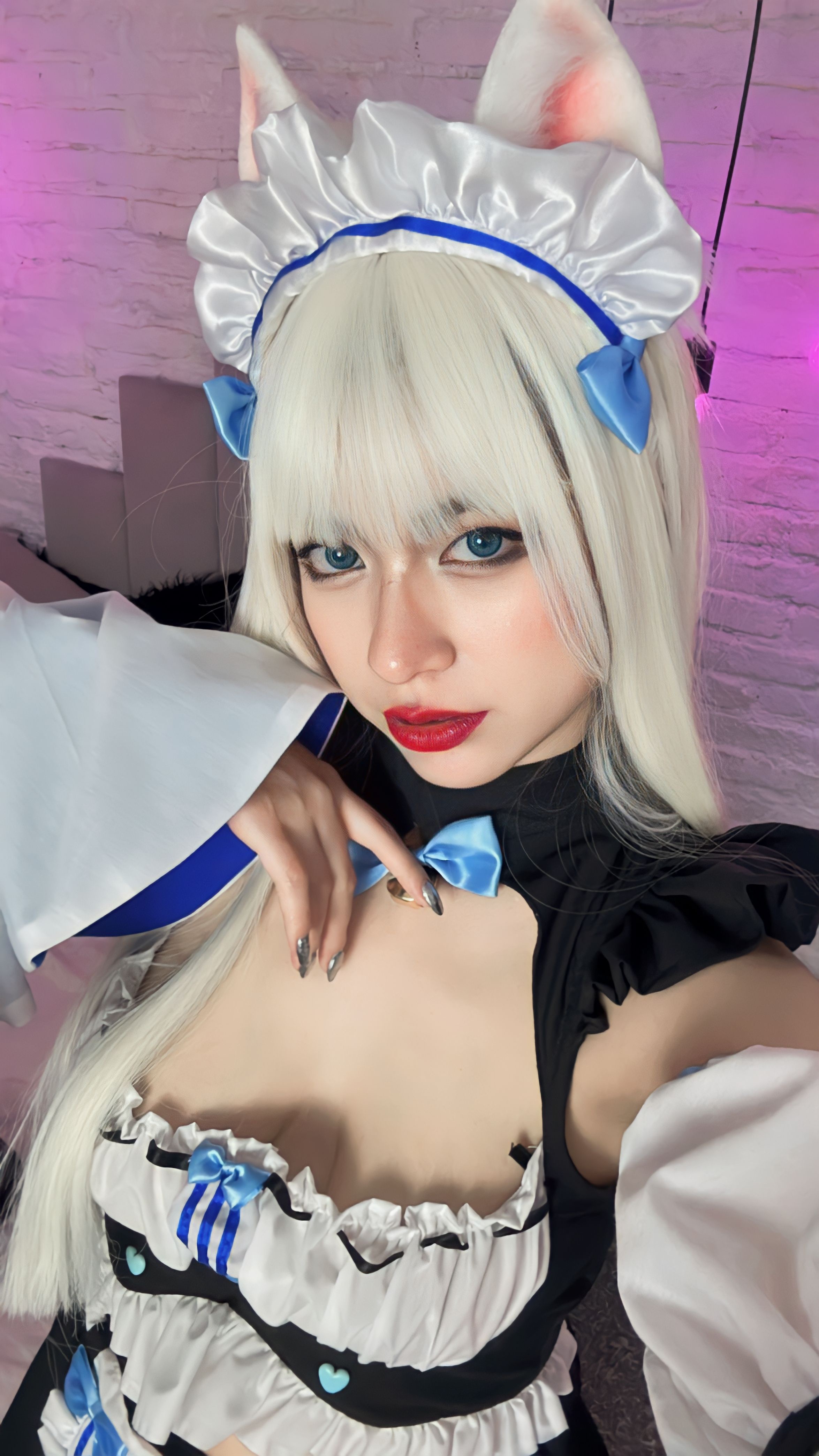 sabripetite from Jerkmate