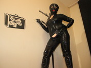 horny_stepmom pic