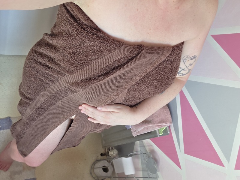 CurvyyCharliee