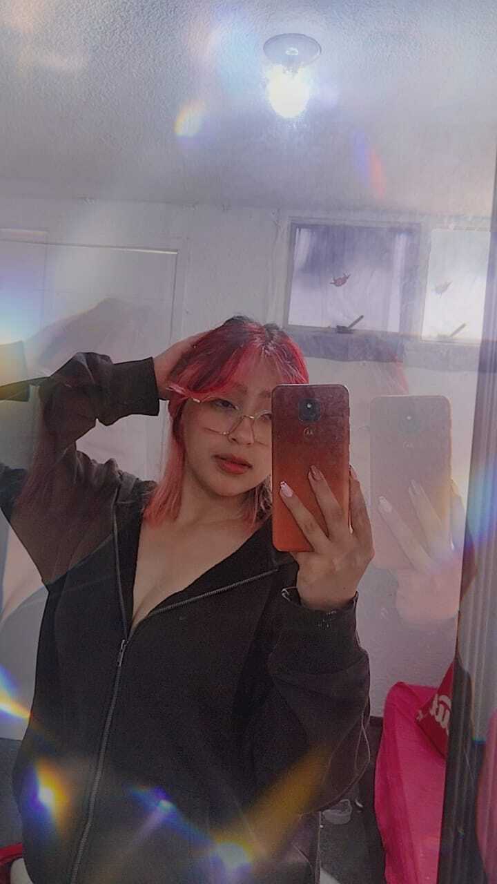 PinkyyPieee picture 4