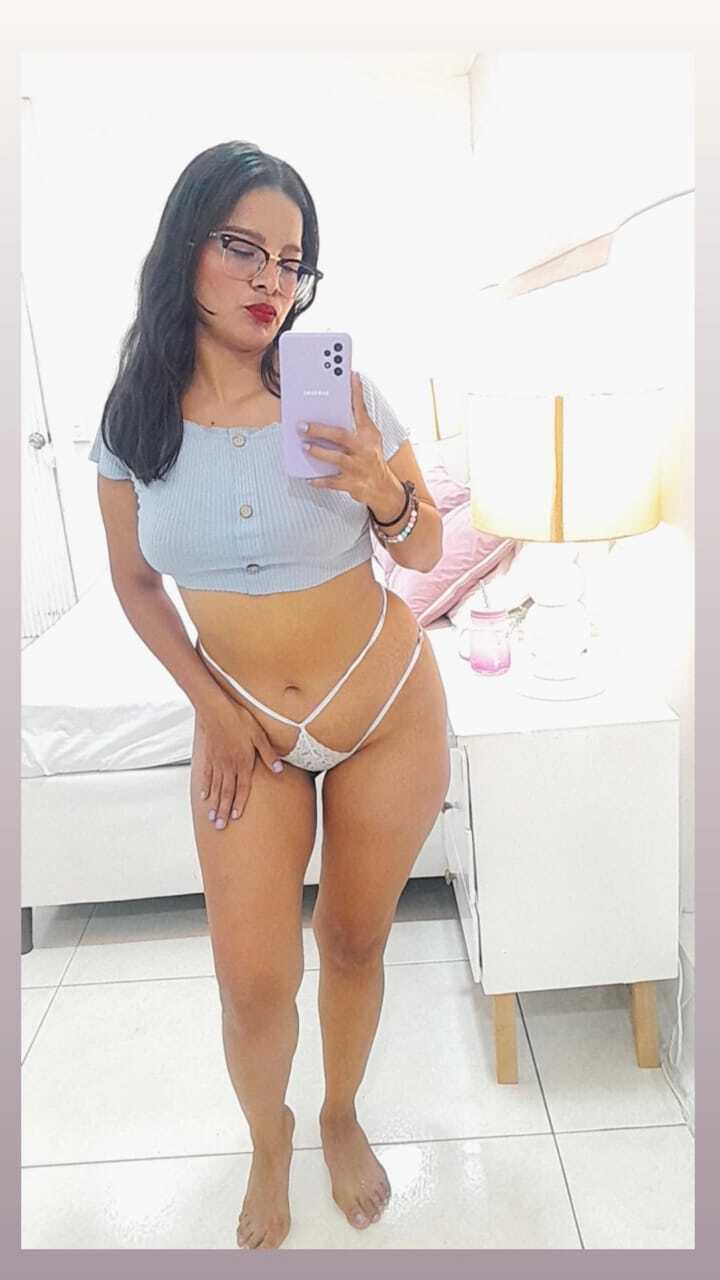 martinarouxx from Jerkmate