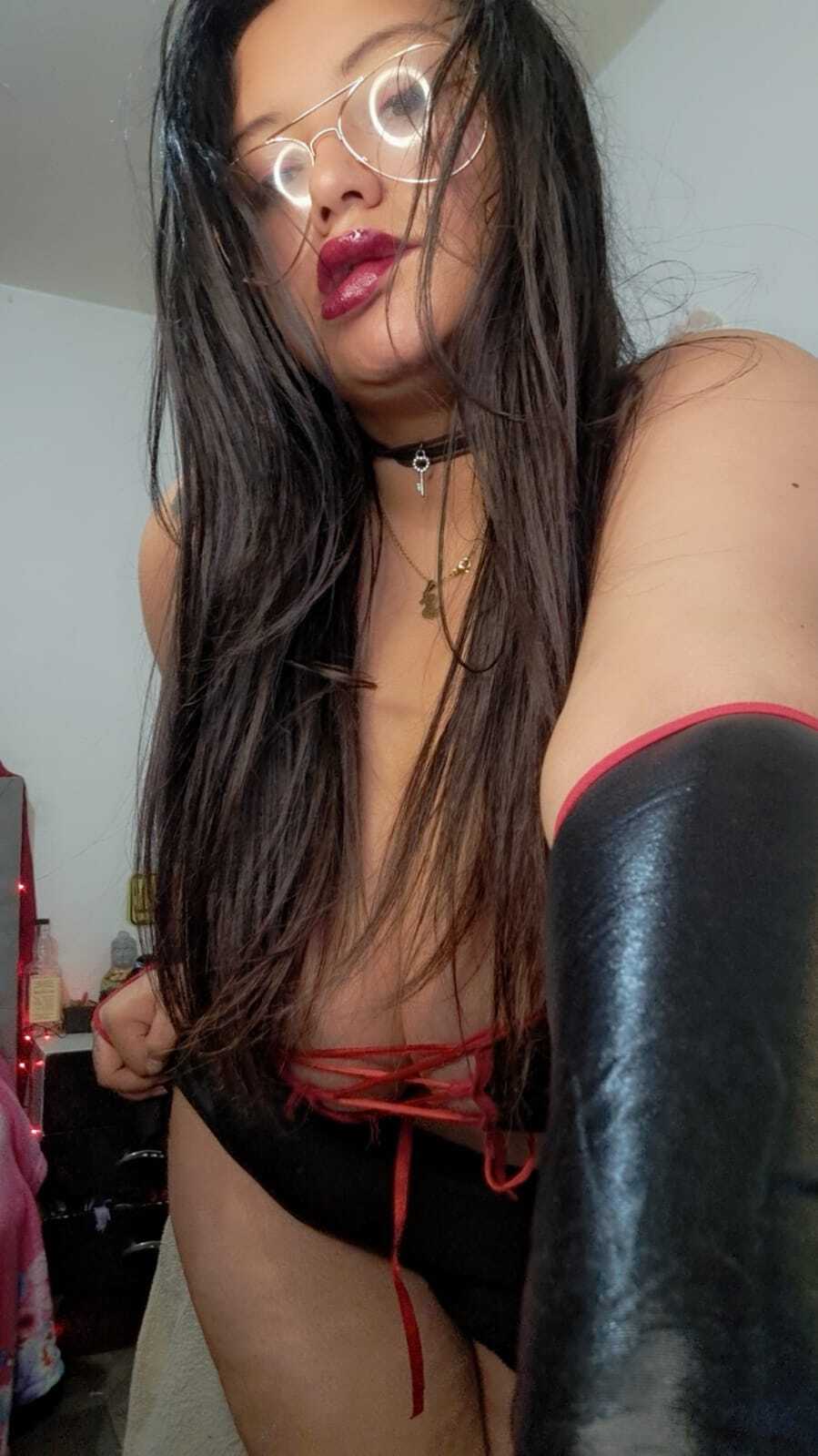 moon_goddes from Jerkmate