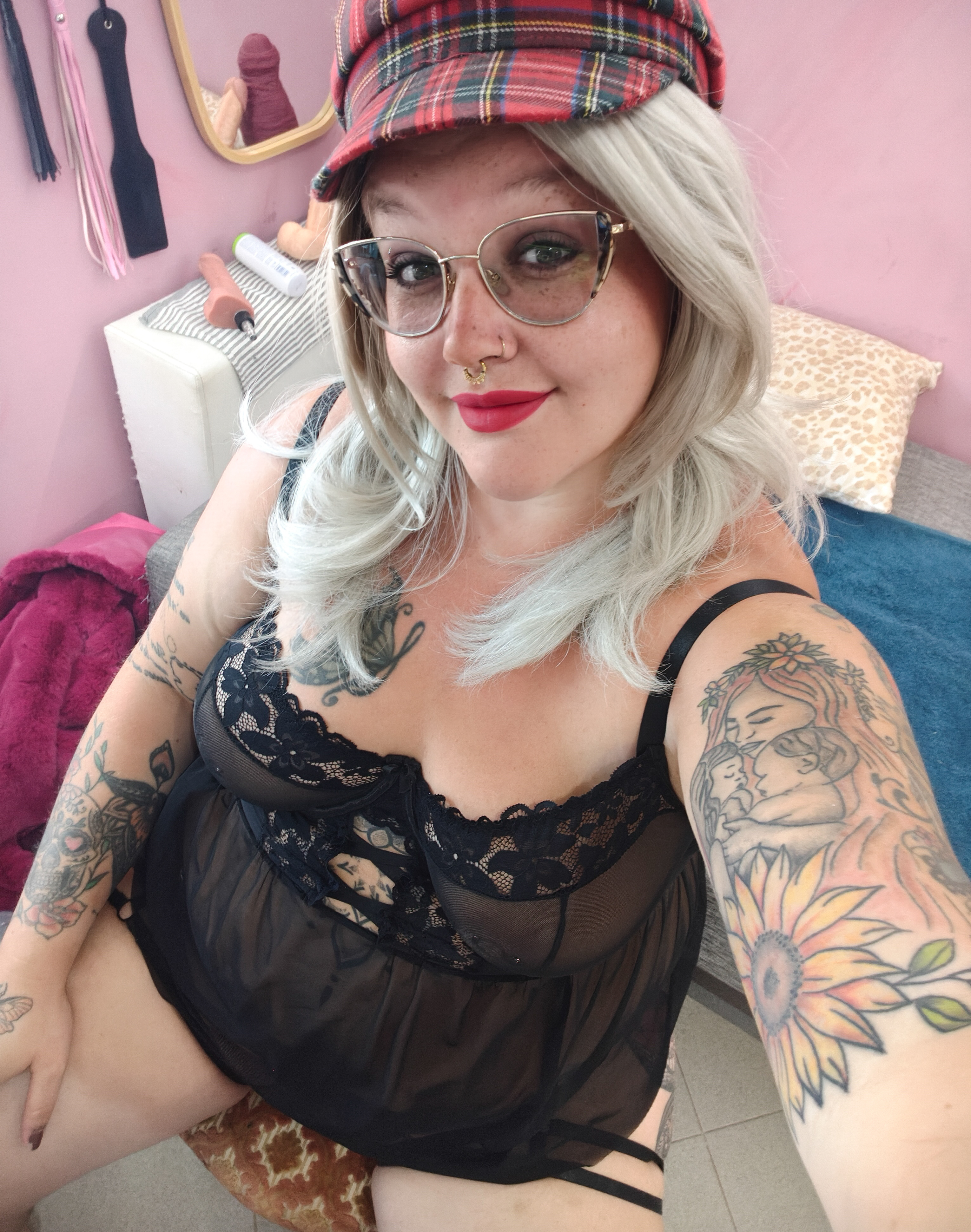 alyssawonderland from Jerkmate