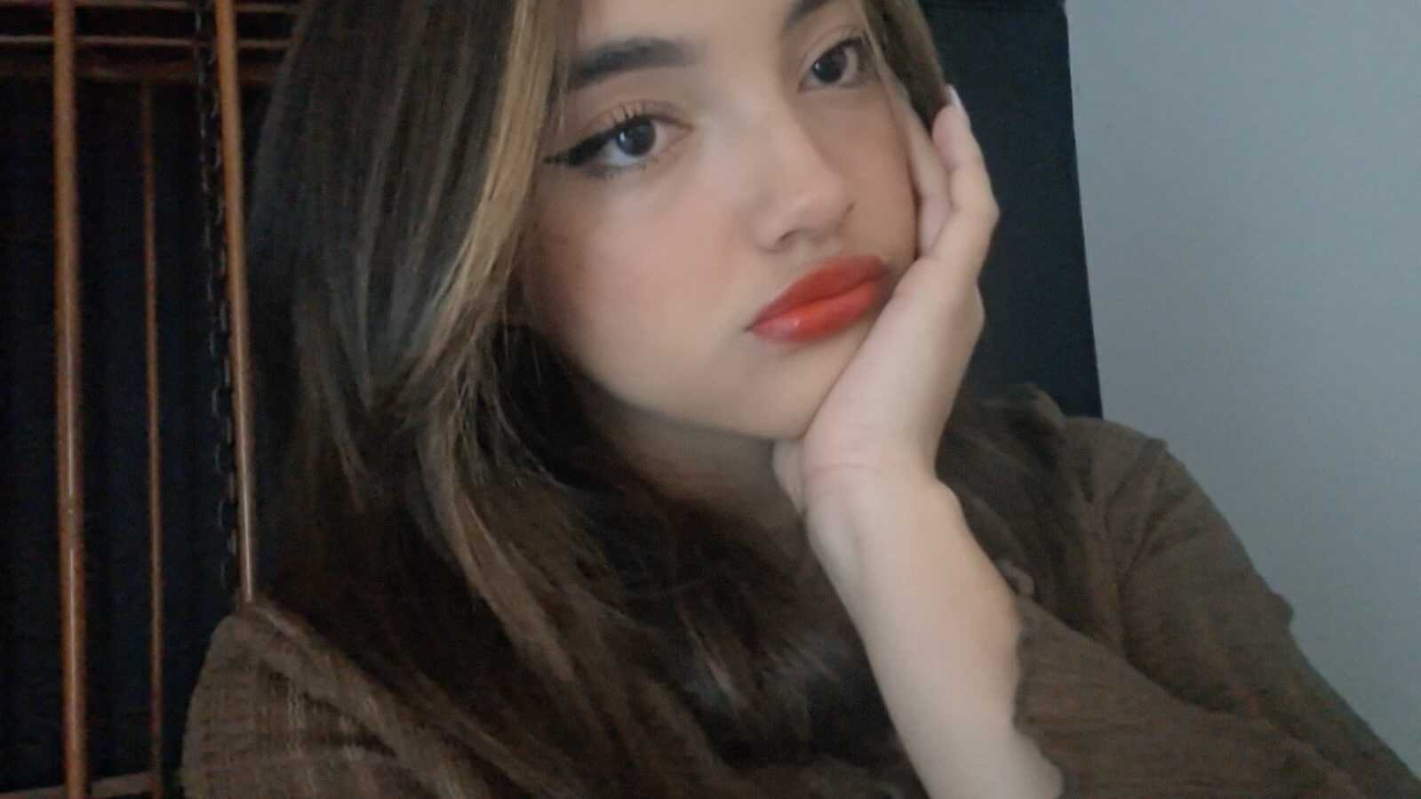 Victoriaa2Doll picture 8