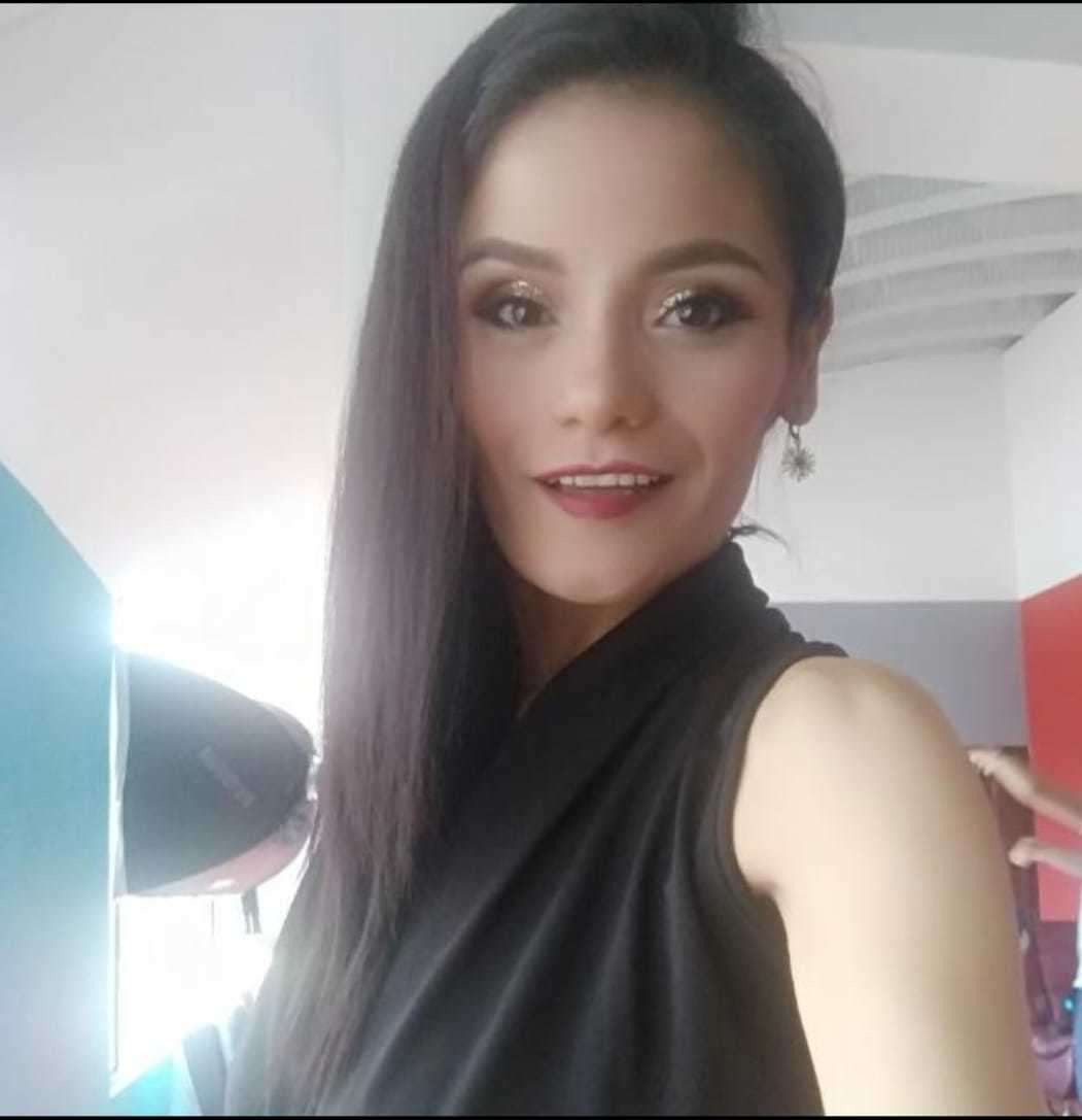 JulietaWall21 picture 1