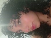 curly_sarah pic