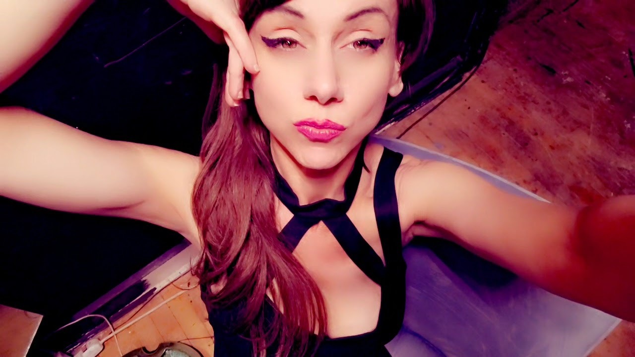 jazzylynne from Jerkmate