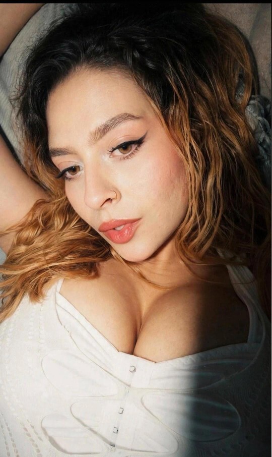 LolaBonniee photo 3