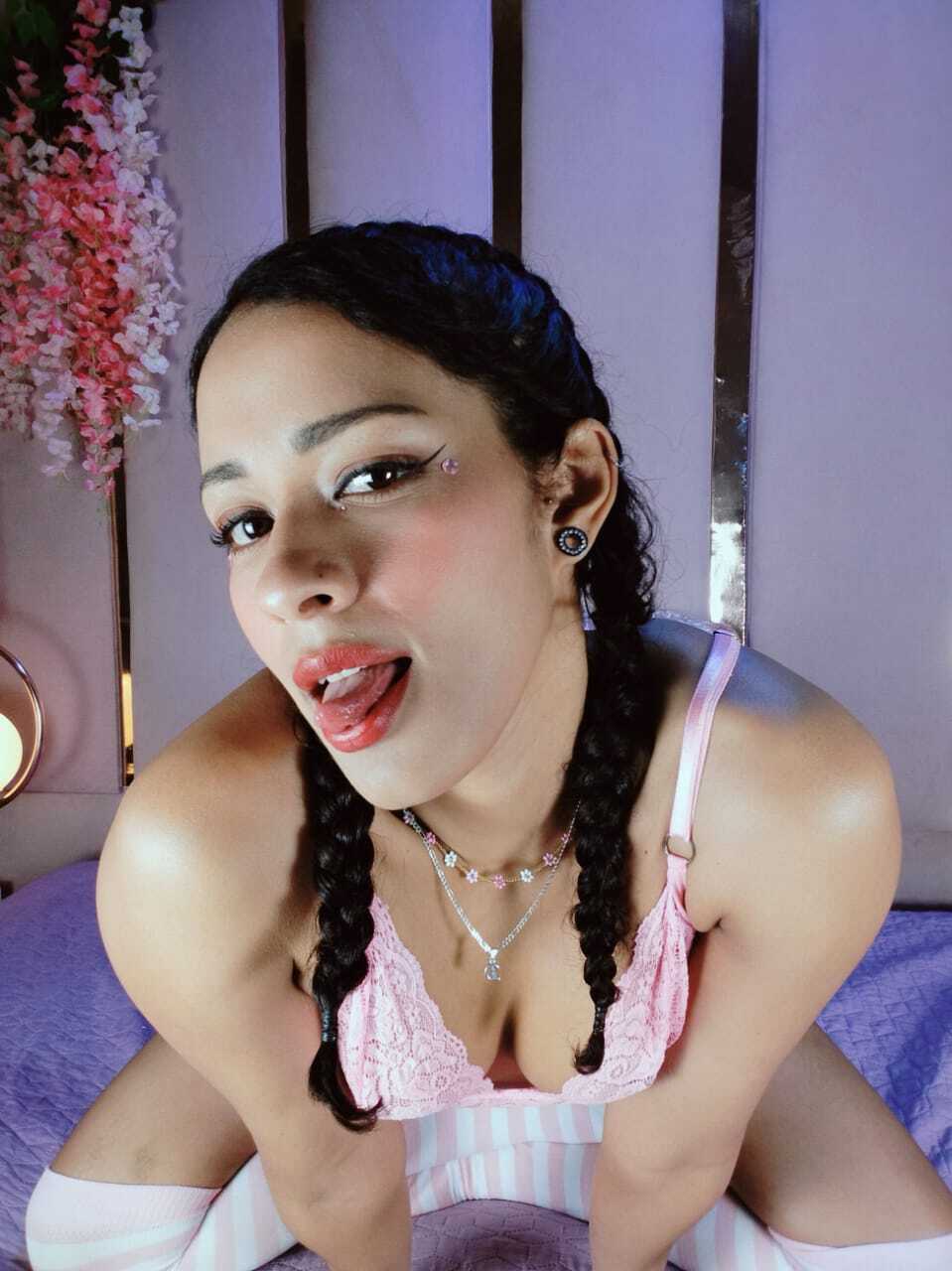 emmawilliam23 from Jerkmate