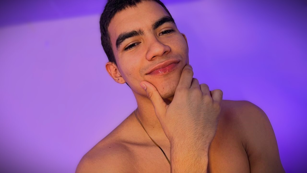 Sebastiian_Vega