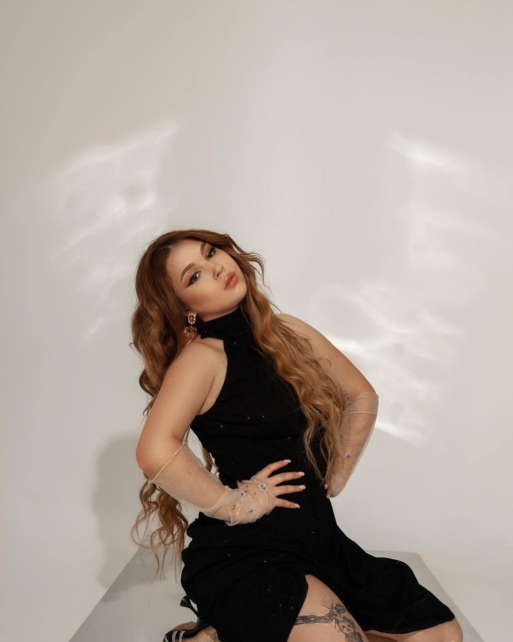 emily_cutie from Jerkmate