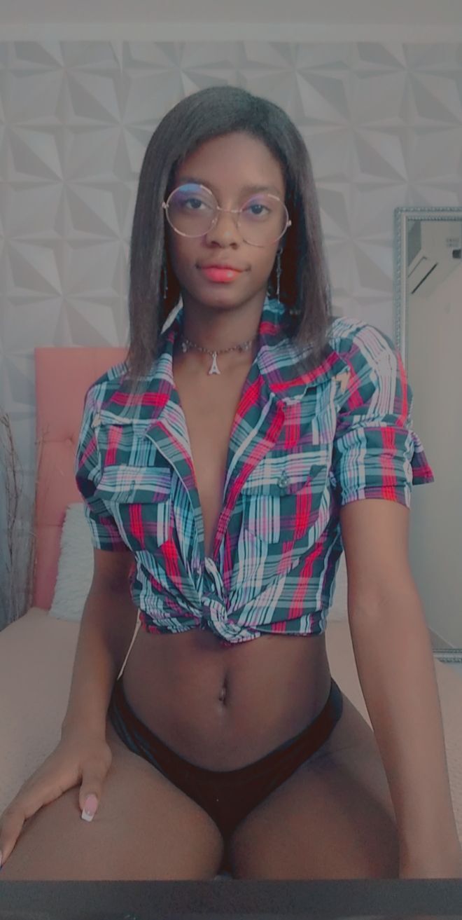 Pamela_Ebony picture 6