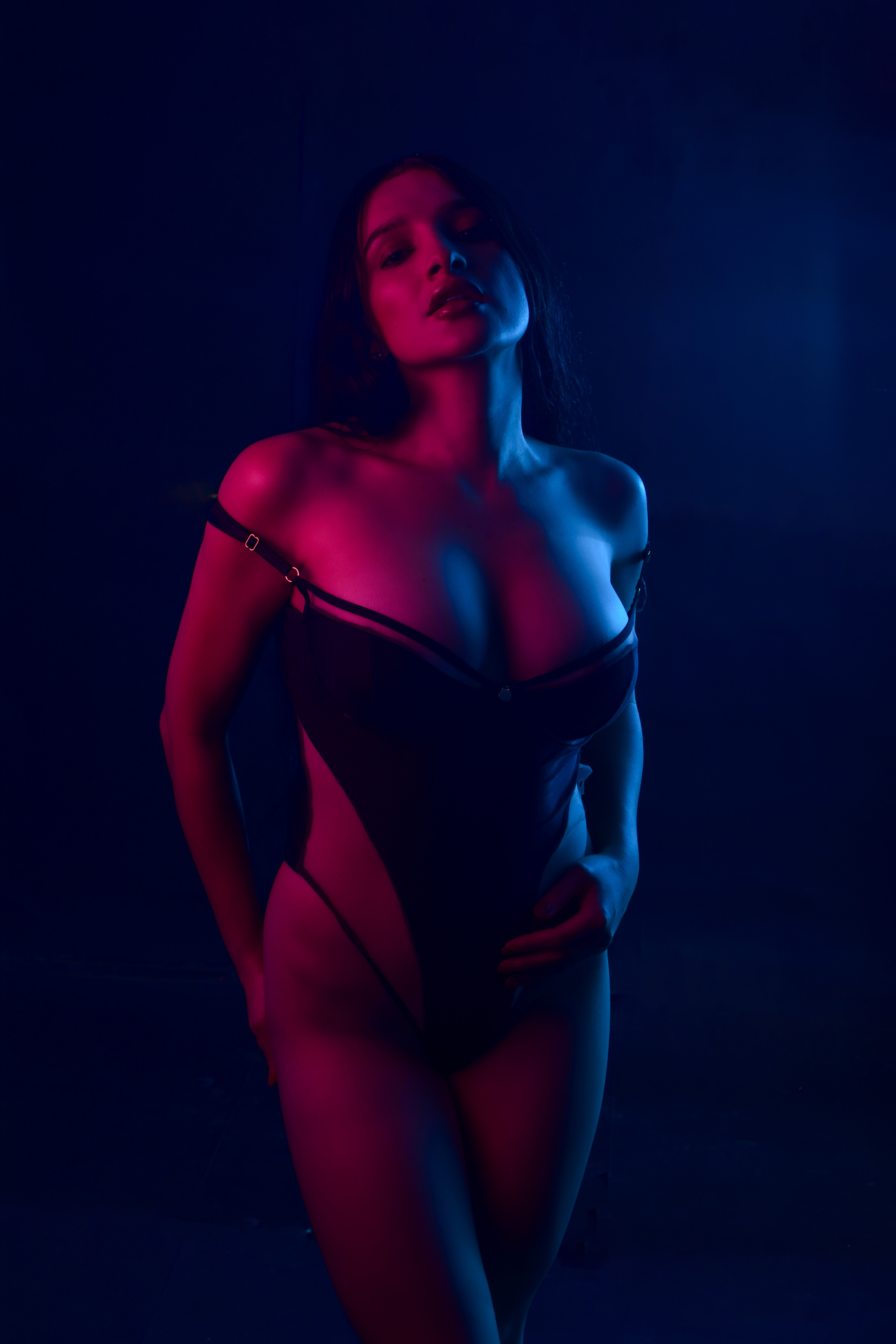 violethole from Jerkmate