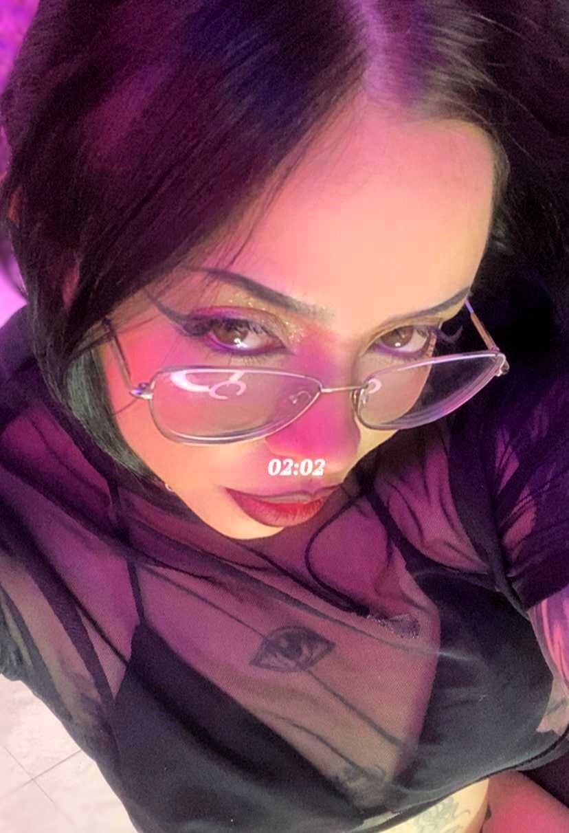 naiawhisper from Jerkmate