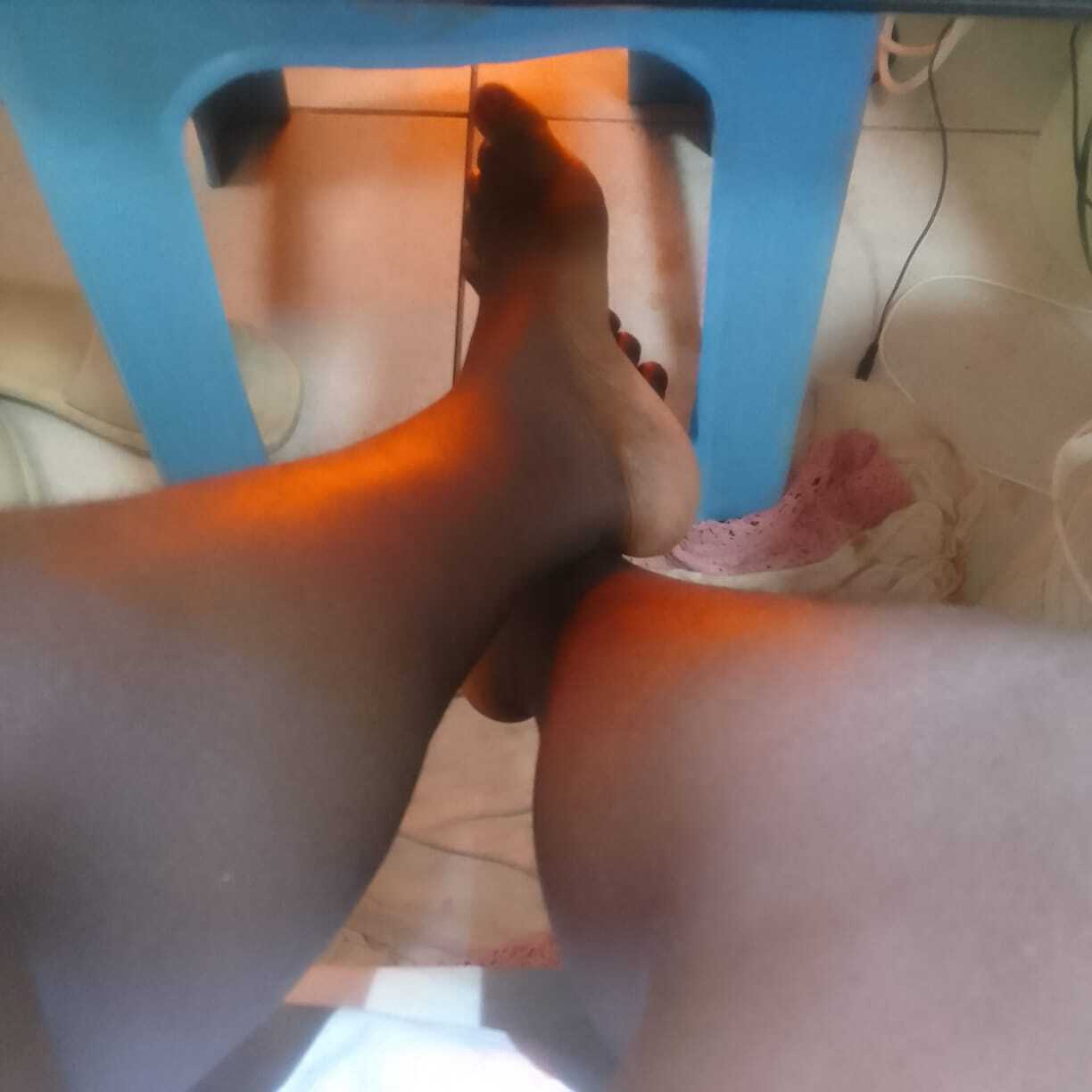 XwetPussy31 picture 2