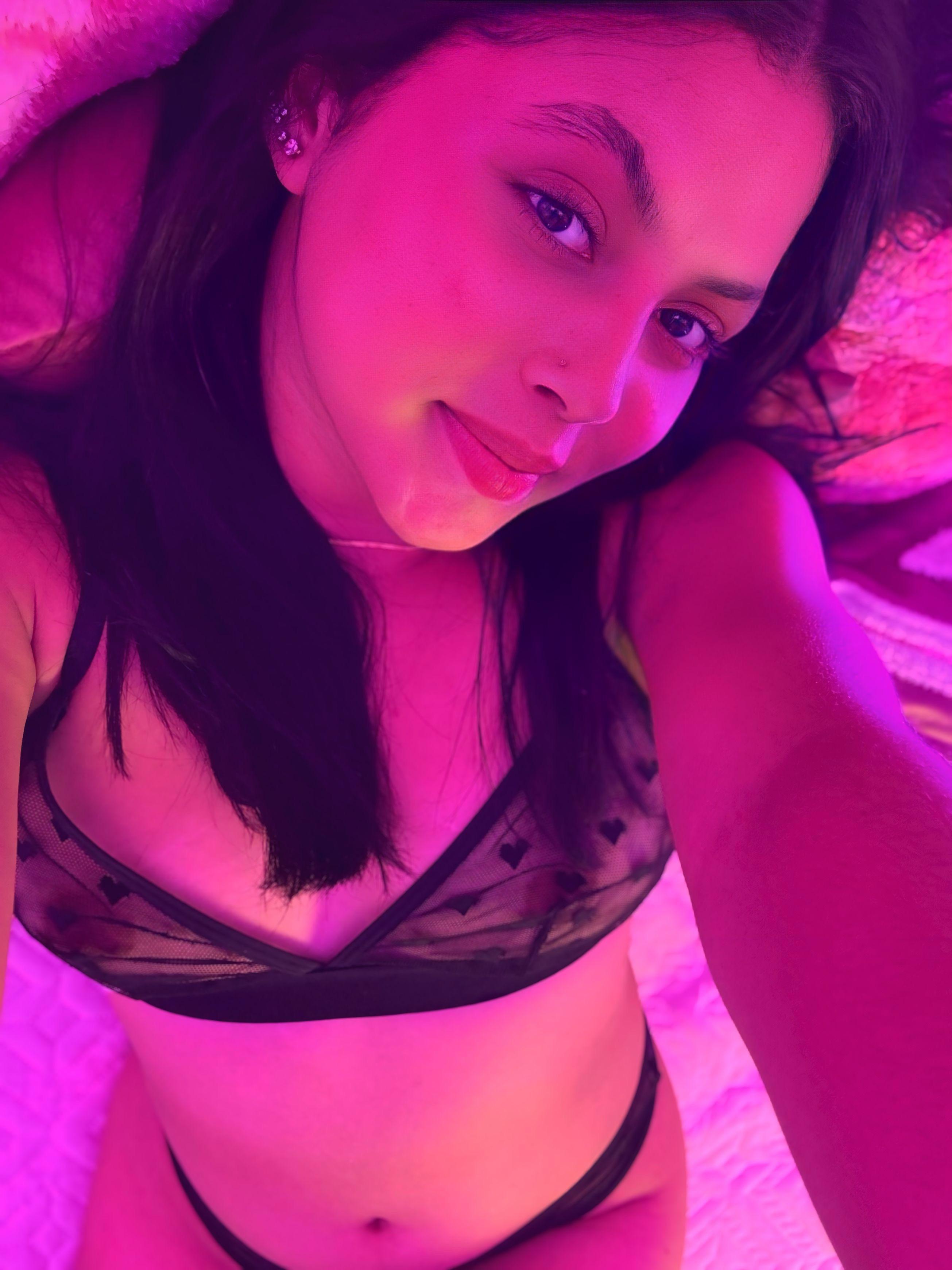 paula_evanss from Jerkmate