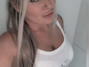 Innocent_dolli_x