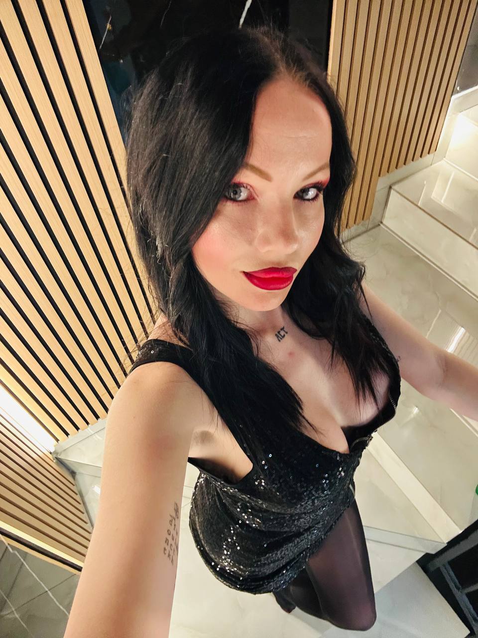 DeliciousChrissy picture 4