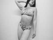 melany303av