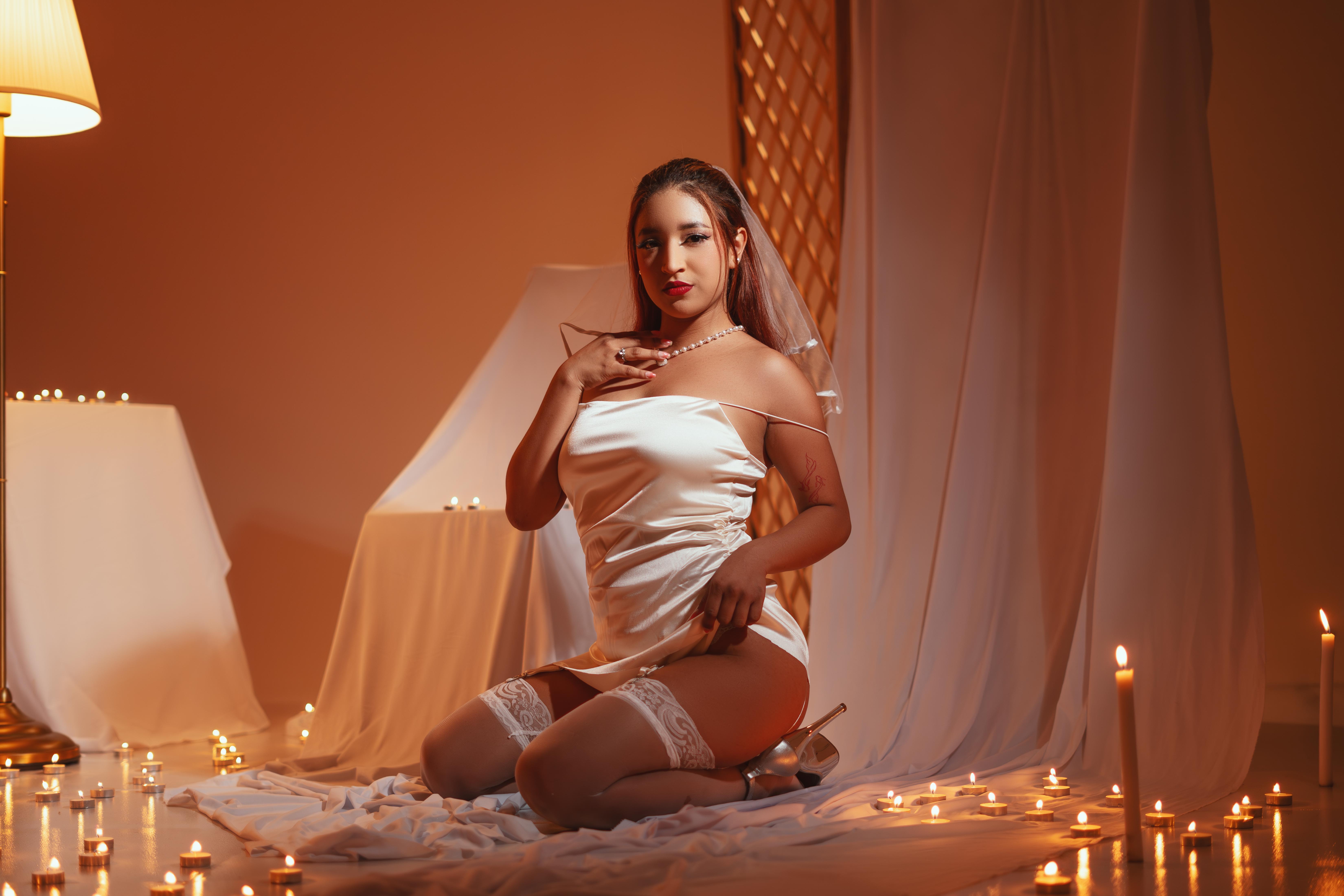 catalinaflores from Jerkmate