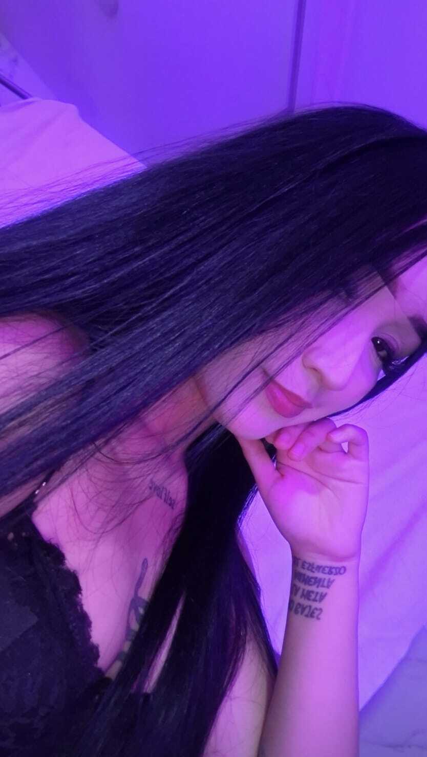 AlannaOwen photo 1