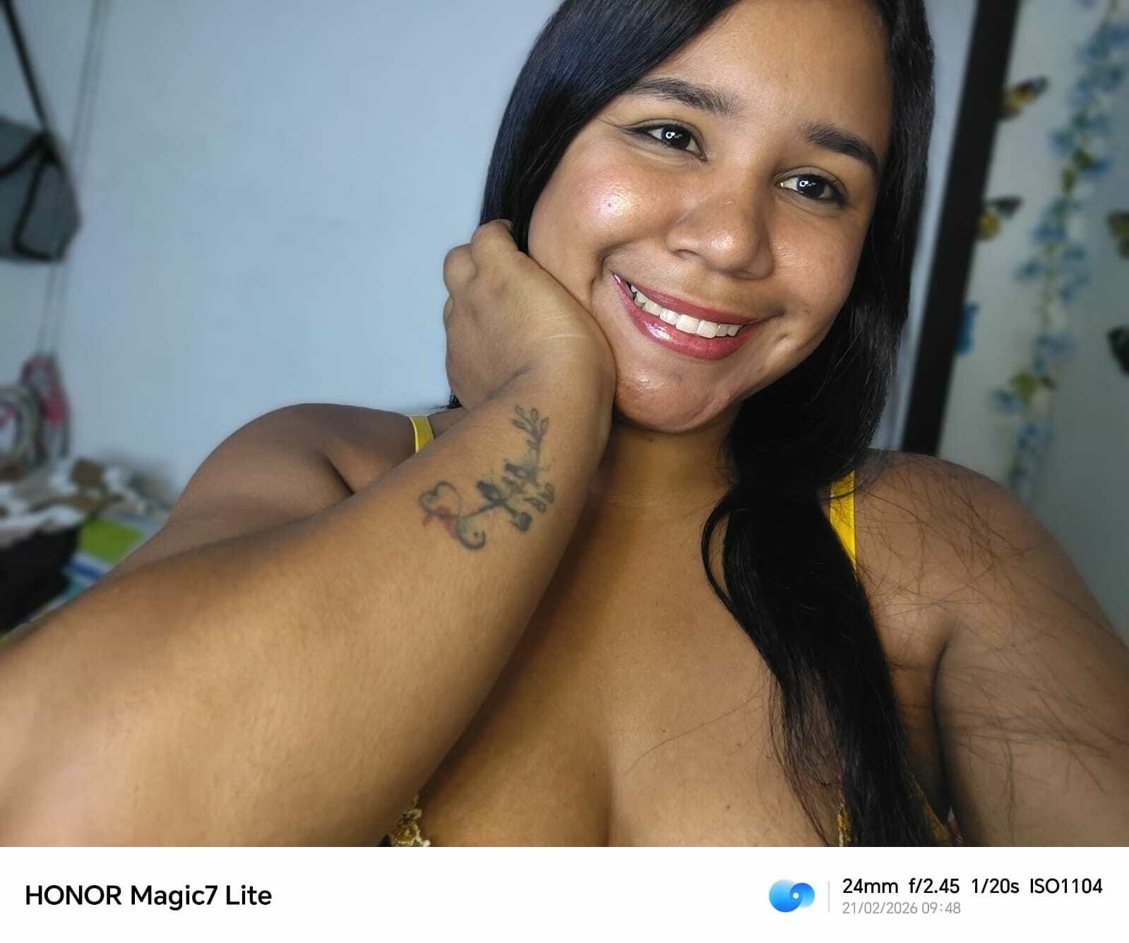 lucy_pantyhose